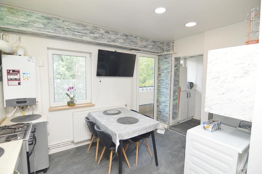 Oferta Vanzare Apartament 3 Camere Rahova | Localizare Excelenta