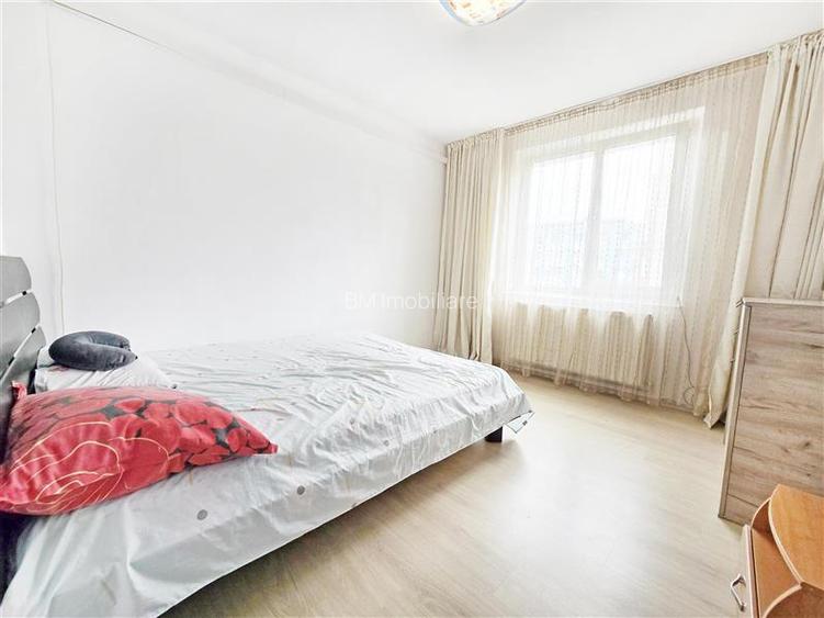 Apartament 3 camere Sebastian - 4