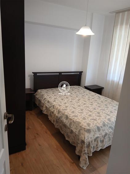Apartament cu 4 camere , 2 bai, 3 balcoane Zona Pacurari