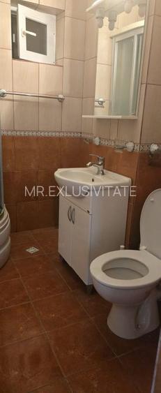 De vânzare apartament 2 camere decomandat | Zona 8 Mai - 20