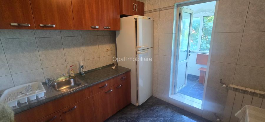 Exclusivitate-Capitol, ap. 2 camere, mobilat-utilat, centrala gaz, termen lung - 2