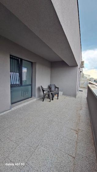 Apartament 1 camera Titan