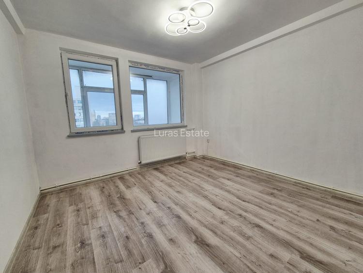 Apartament 2 camere – zona Centru - vedere spre mare - 2