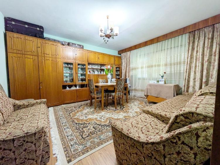 Apartament 4 camere de vanzare in Dorobantilor Oradea, Oradea