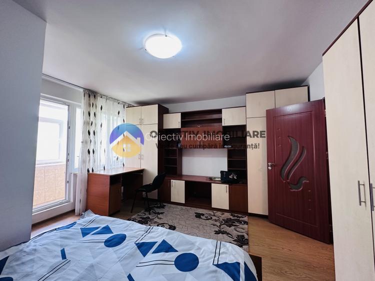 Garsoniera foarte spatioasa cu balcon - ETAJ 2