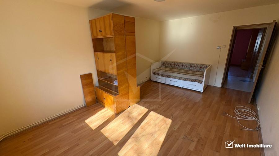 Apartament 2 camere, Plopilor, etaj 1, camere decomandate, centrala proprie !