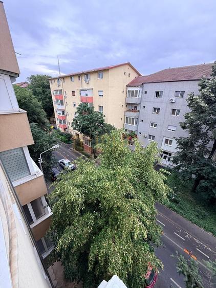 1 camera| garsoniera frumoasa| Zona Dambovita-langa Lidl|
