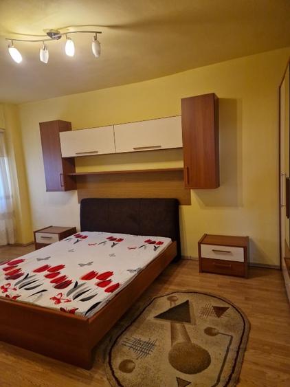 De închiriat – Apartament cu 2 camere decomandat | Zona Promenada Mall, Craiova