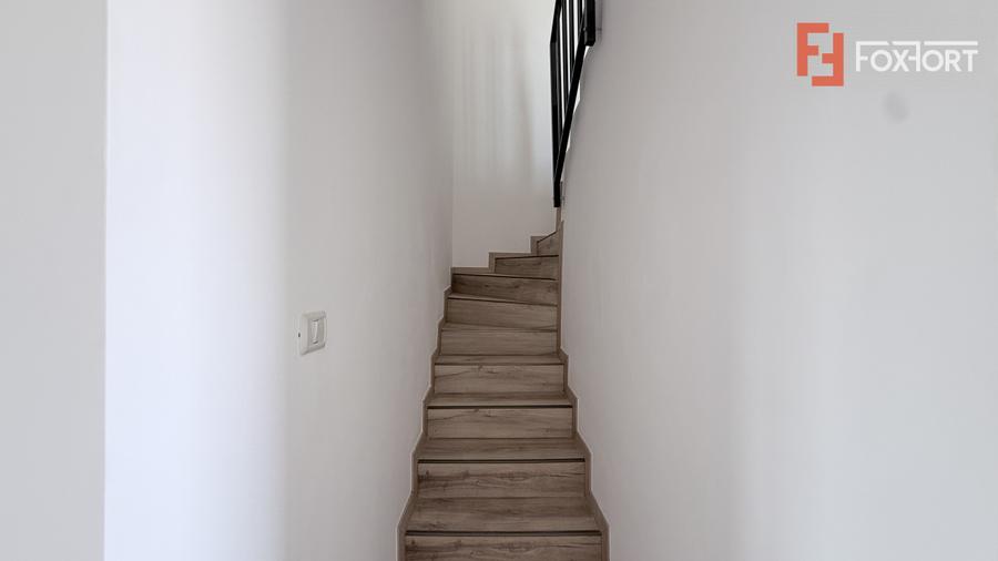 Comision 0% Duplex de vanzare, 4 camere, teren 466 mp - Mosnita Noua