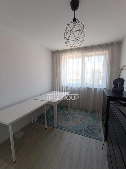 Apartament modern cu 3 camere de închiriat – Zonă centrala