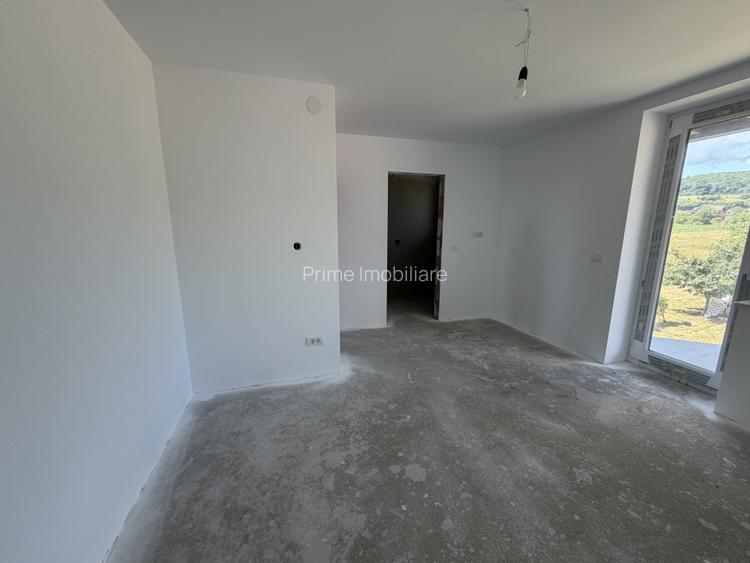 Duplex 6 camere | 238 MP | 576 MP teren | Zona Penny Micesti | - 3