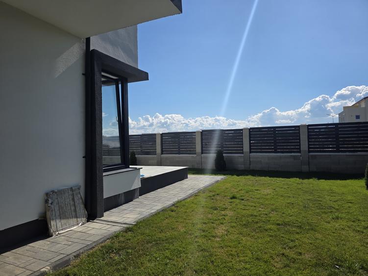Casa P+E moderna in Sanpetru, teren 520mp