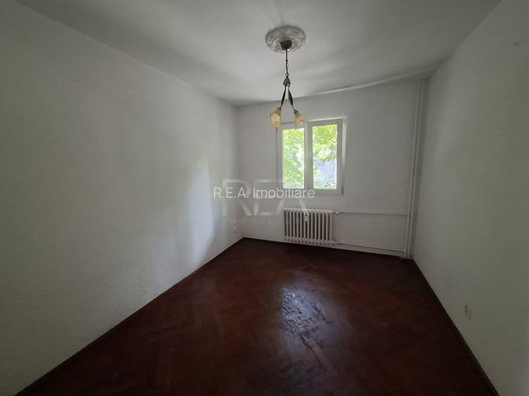 3 camere, et 1/4, anvelopat, 66 mp-Apusului - 3