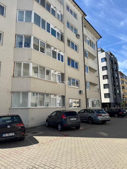 Apartament de închiriat - 8