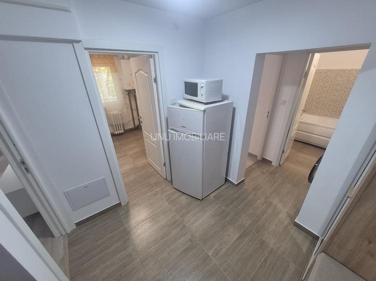 Apartament 2 camere zona Podu de Fier - 2