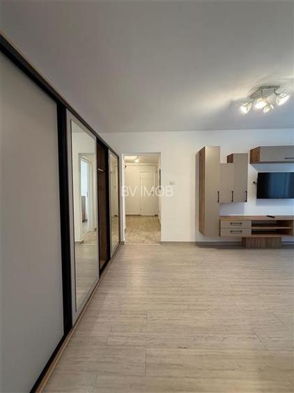 Inchiriere apartament 3 camere Centrul Civic, etaj 1, mob,utilat nou - 12