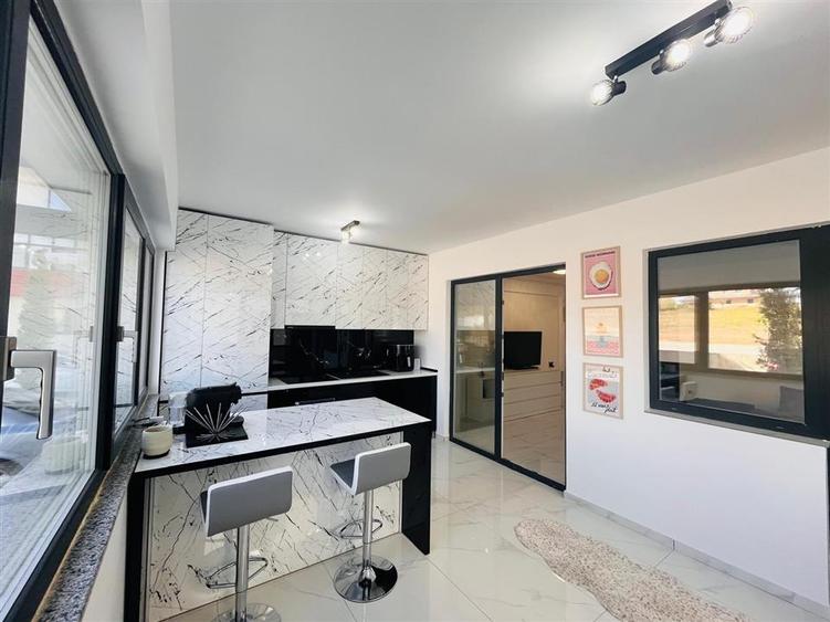 Eleganta si confort | 2 camere in bloc nou, parcare – zona Panoramic