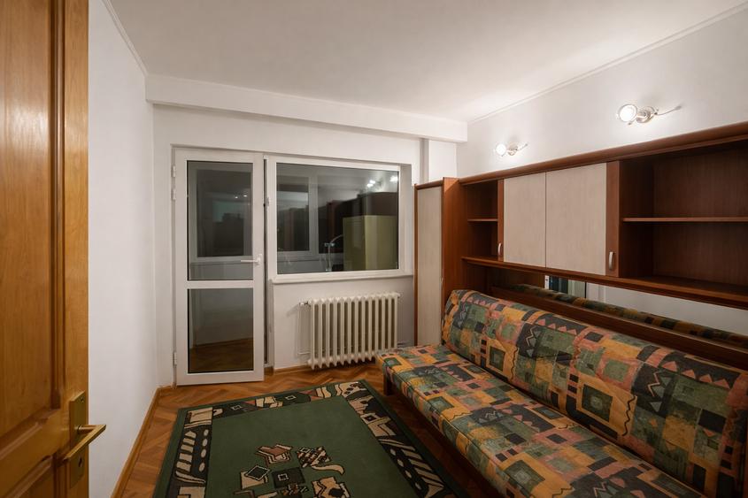 Apartament 3 camere ,Ultracentral-vedere panoramică asupra orașului