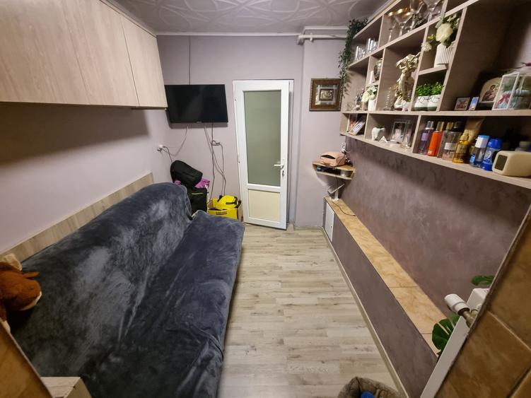Apartament 2 camere decomandat zona Palas