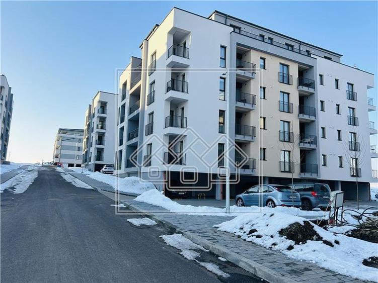 Apartament 2 camere, balcon, bloc nou, cu lift, zona buna