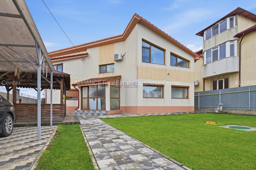 PALAZU MARE - Vilă 5 camere, teren pe colț cu priveliște la lac, curte - 2