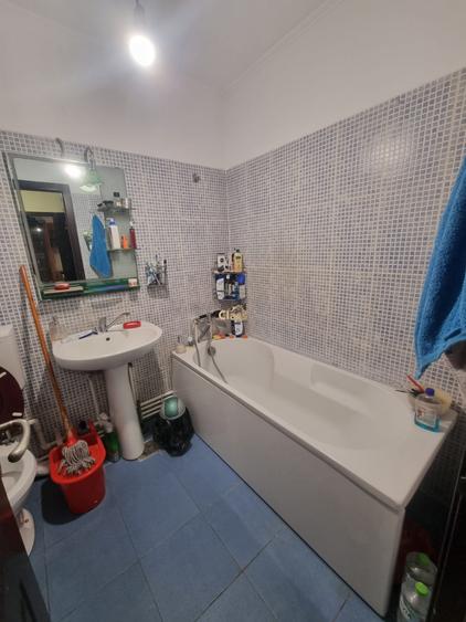 Apartament 2 camere | Decomandat | 49 mpu | Zona Petrom Baciu