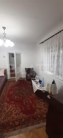 Casa de vanzare, cu 3 camere, 138 mp, zona Calea Domneasca