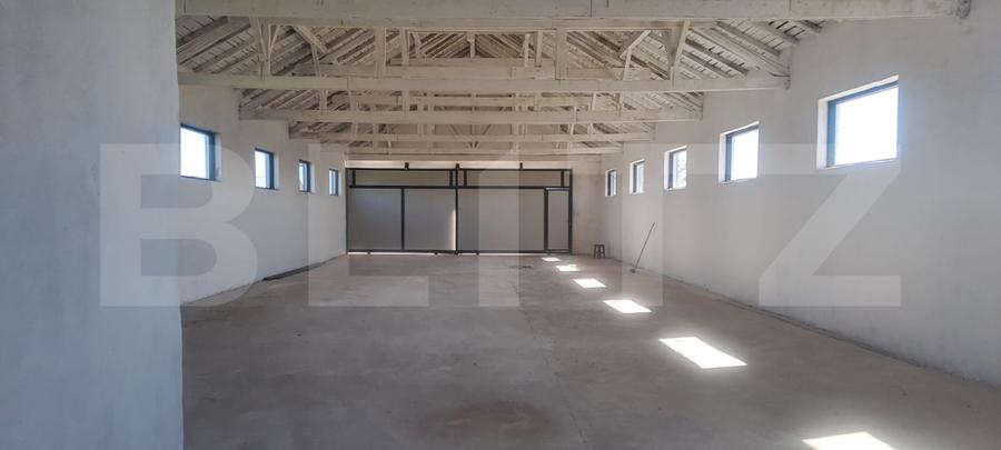Hală industrială 370 mp + teren 10.000 mp | DN72, Suta Seaca