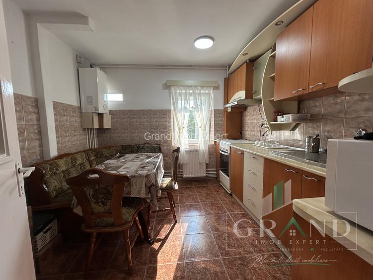 Apartament de închiriat 2 camere, Manastur + garaj contra cost