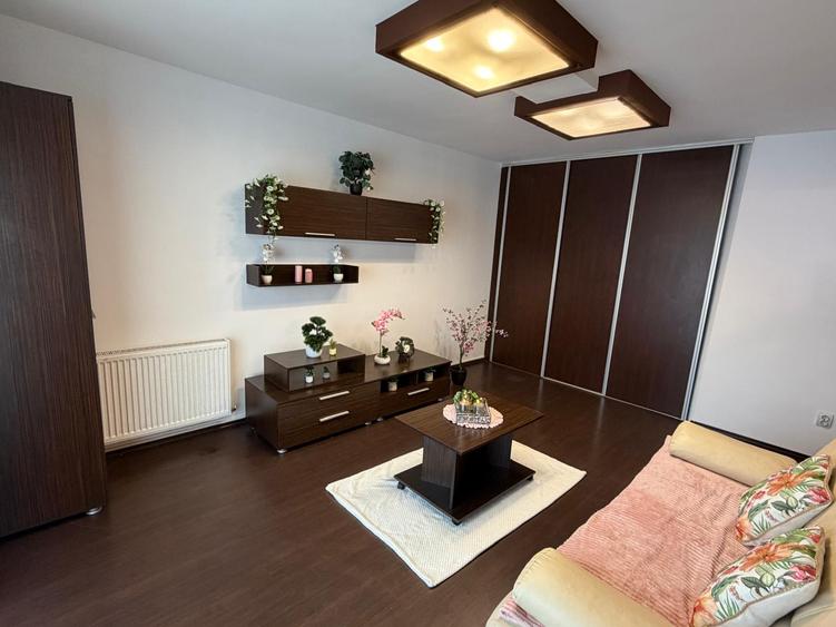 Apartament 2 camere , 2 Balcoane , Etaj Intermediar , Zona Terra !!!