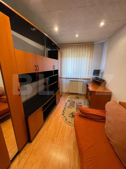 Centru Petroșani | 3 camere decomandat | Vedere spre Parâng | 75 mp