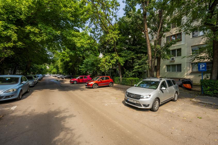 Apartament 2 camere Brancoveanu, Spitalul Marie Curie, decomandat, etaj 3/4