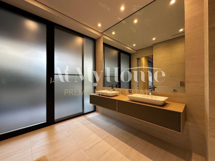 Apartament MODERN cu 4 camere, mobilat partial,finisaje lux, parcare,80mp terasa