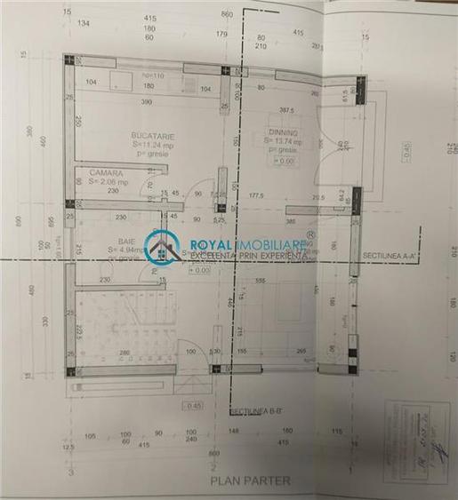 Royal Imobiliare - Vanzare Vila zona Paulesti