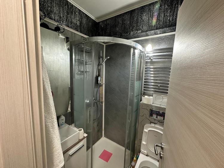 De inchiriat apartament, doua camere - centru