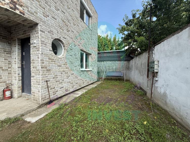 Casa receptionata in 2025 singura in curte - 3