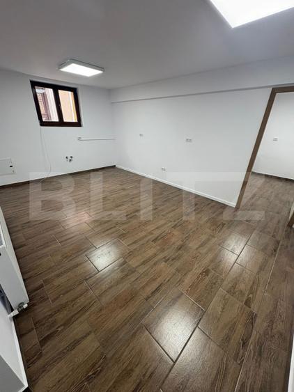 Spatiu de birouri, zona centrala