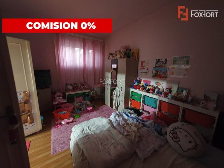 Casa cu 5 camere si service auto, teren 400 mp - zona Calea Sagului - 29