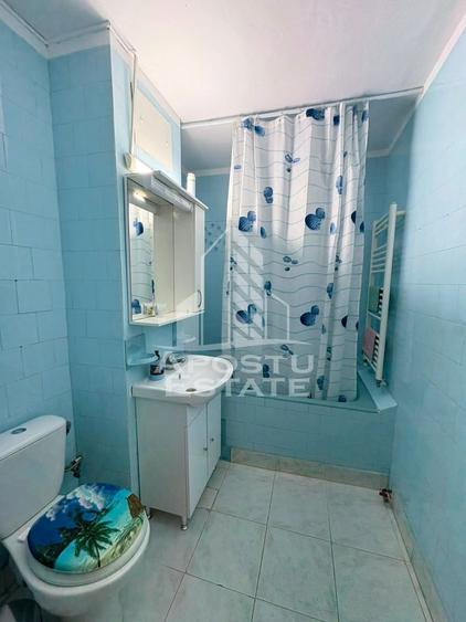 Apartament cu 3 camere de inchiriat in zona Soarelui, Centrala Proprie