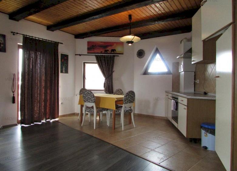 Casa superba utilata mobilata Rasnov, pretabila si pentru doua familii