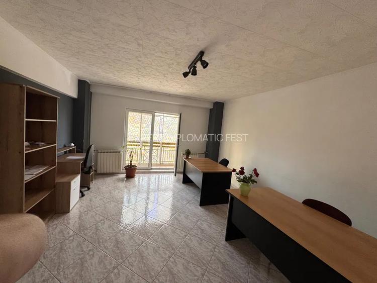 UNIRII -P-ta Alba Iulia -ETAJ 1 - PRET 185 000Euro - 58 MP BLOC NOU - 8