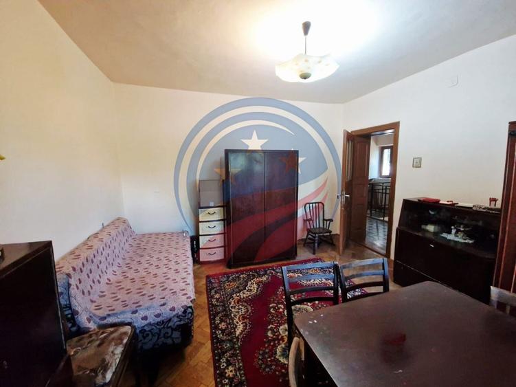 CASA /VILA str. Ana Ipatescu
