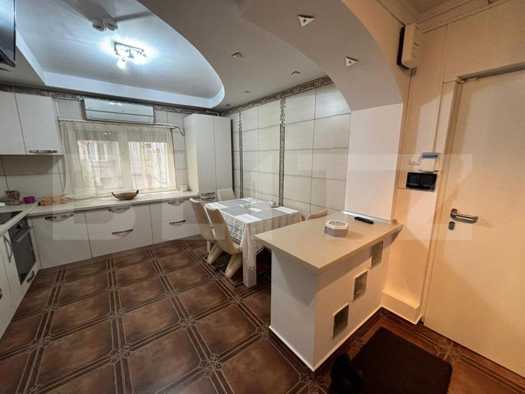 Apartament cu 3 camere, 75 mp, an 1990, zona Cantacuzino