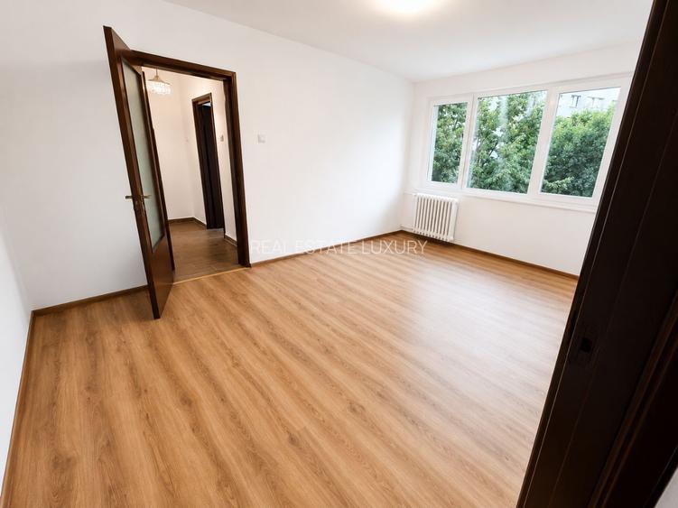 Apartament 3 camere semidecomandat | Teiul Doamnei | Bloc reabilitat - 2