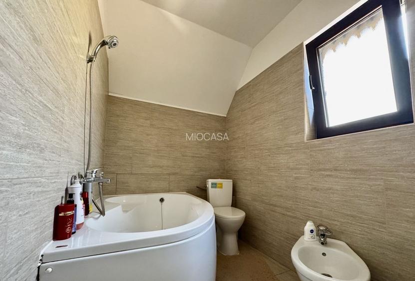 Casa individuala 5 camere. Mobilata si utilata. Pozitie excelenta