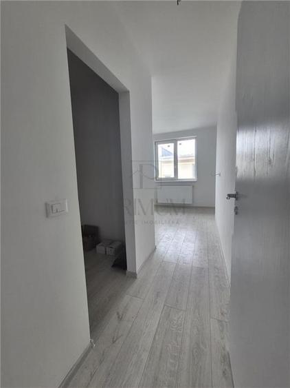 Casa insiruita - partea de margine - teren 90mp - toate utilitatile - zona excel