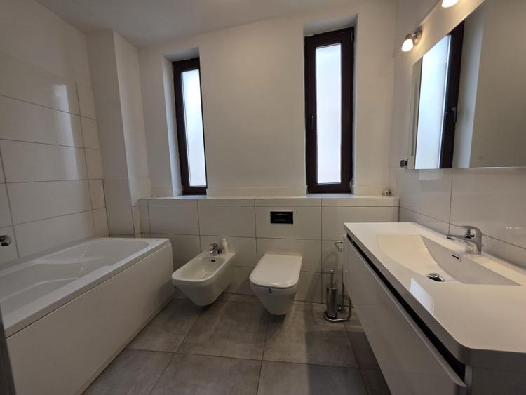 HERASTRAU SOSEAUA NORDULUI APARTAMENT 3 CAMERE MODERN LOC PARCARE