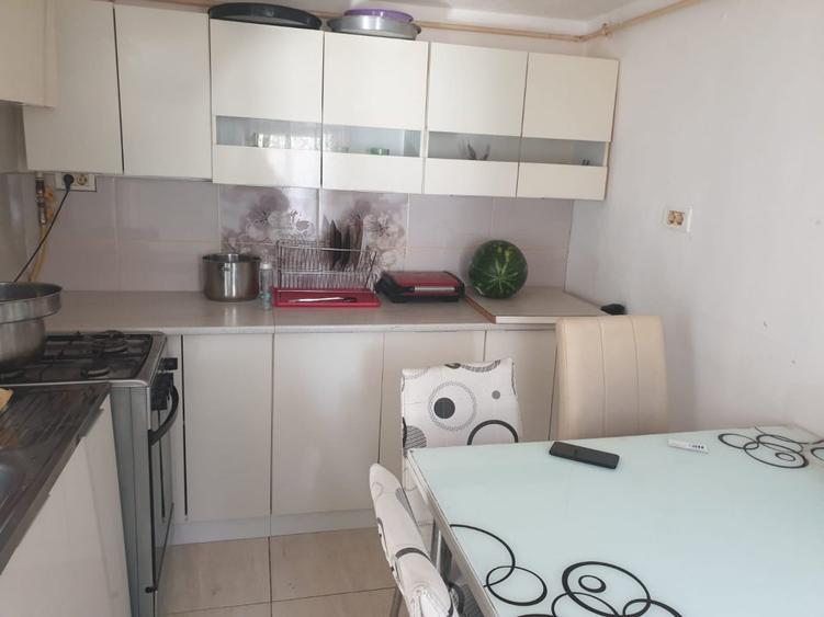 Casa 3 camere Km 4-5