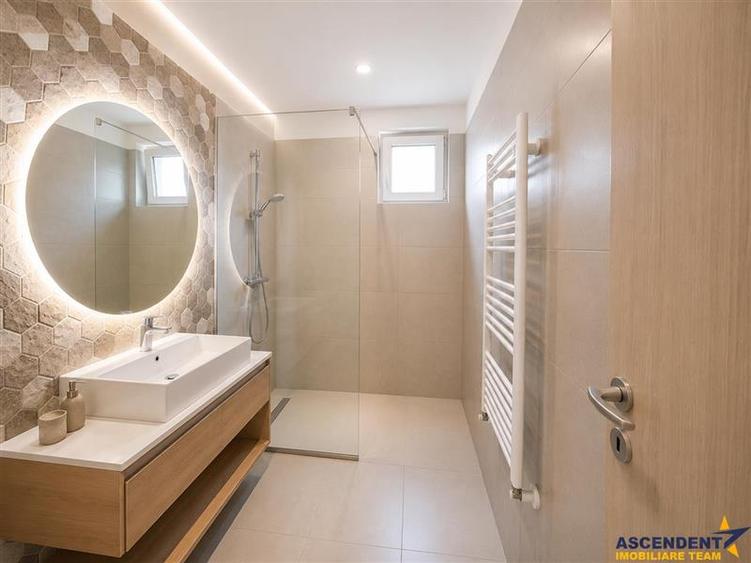 Apartament structura frumoasa, terasa, parcare rezervata, Urban Plaza
