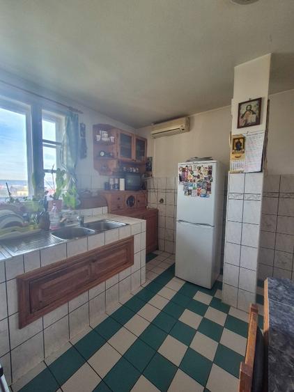De vânzare apartament spatios, ultracentral, mobilat - 3 camere, Suceava